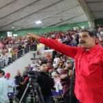 Presidente Maduro convoca consulta nacional de proyectos comunales para el 25 de agosto