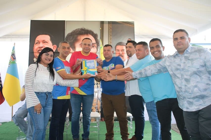 Oscar Novoa presentó Plan de Gobierno 2025-2029 construido con ideas aportadas en cada barrio y caserío