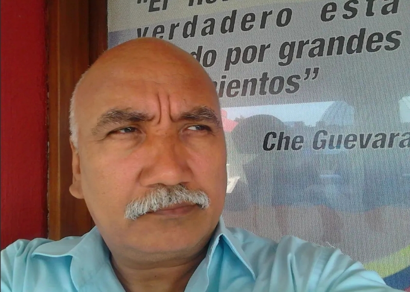 Los microdictadores: Cuando la Revolución se hace una simple palabra