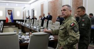 Polonia afirma haber derribado drones rusos que entraron en su espacio aéreo