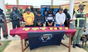 Tribunal priva de libertad a cuatro sujetos por trasladar los 3.600 kilos de cocaína