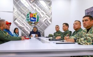 Maduro llama a la “primera activación” de voluntarios inscritos en la Milicia