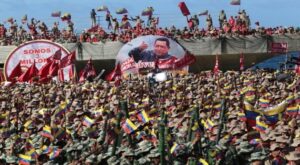 Presidente Maduro llama a movilización de milicia ante amenazas de EEUU