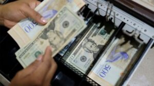 Créditos bancarios en Venezuela: Limitados, en bajas cantidades y exclusivos para el sector comercial