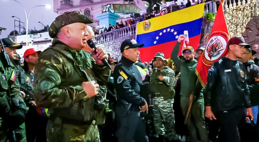 B-52 en el Caribe: El «Triángulo Nuclear» de EE.UU. roza costas venezolanas y desata la máxima alerta en el país