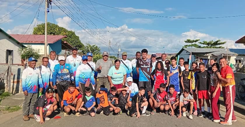 El Deporte Siembra Paz: Más de 200 Personas Unen Fuerzas en Jornada Masiva en Las Tablitas