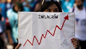 Inflación en Venezuela supera 550 % en medio de sanciones de EE.UU.