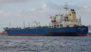 Bloqueo estadounidense deja 17,5 millones de barriles de petróleo varados en Venezuela, según TankerTrackers