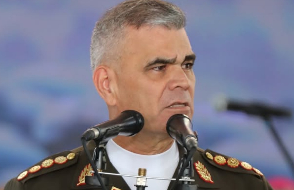 Padrino López tras cambios ordenados por Delcy: “Los principios soberanistas de la Fanb están intactos”