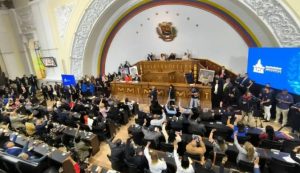 AN aprueba en primera discusión la Ley de Hidrocarburos para abrir espacio a empresas privadas