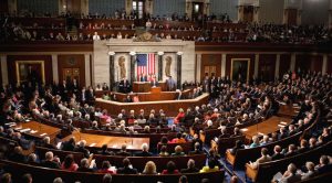 Senado de EE. UU. frena a Trump y exige aval del Congreso para nuevas acciones militares en Venezuela