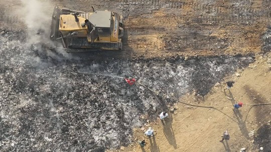 Alcaldía informó que se logró controlar la mayor parte del incendio en vertedero de Guanare 