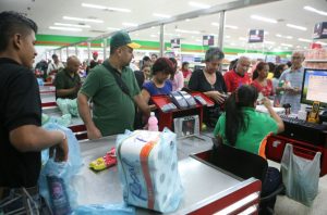 Canasta básica subió 681 % en el último año: “El bolívar sigue depreciándose”