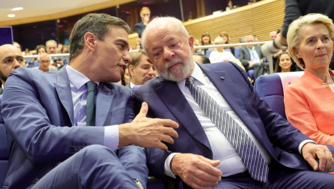 EDITORIAL: La cita de Barcelona: la izquierda ante el espejo de la unidad posible