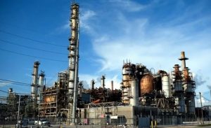 Trump afirma que “100 millones de barriles” de petróleo venezolano se están refinando en Houston