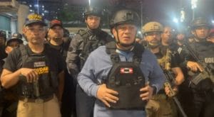 Diosdado Cabello llama a la calma tras denunciar «ataque terrorista» con misiles contra Caracas